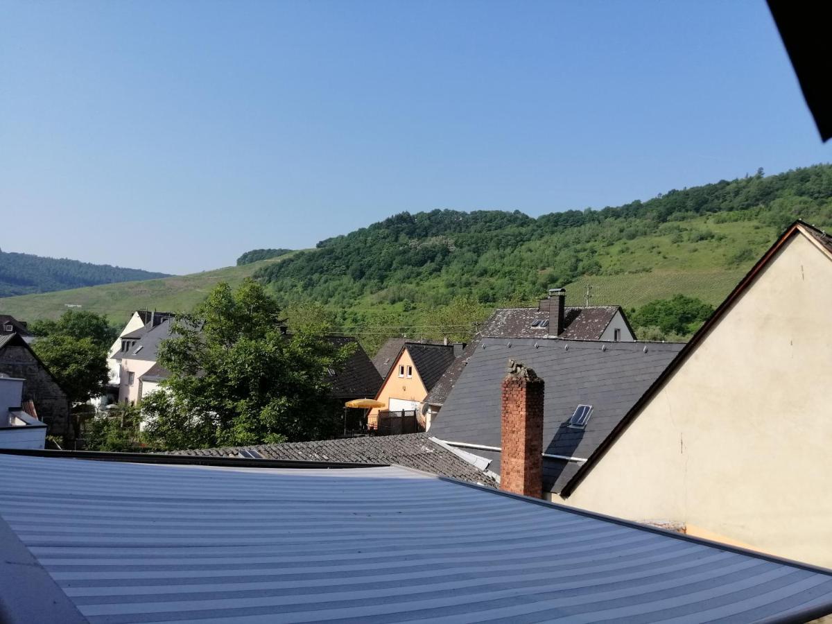 Gaestehaus Herbert Kappes 젤틴겐라티그 외부 사진